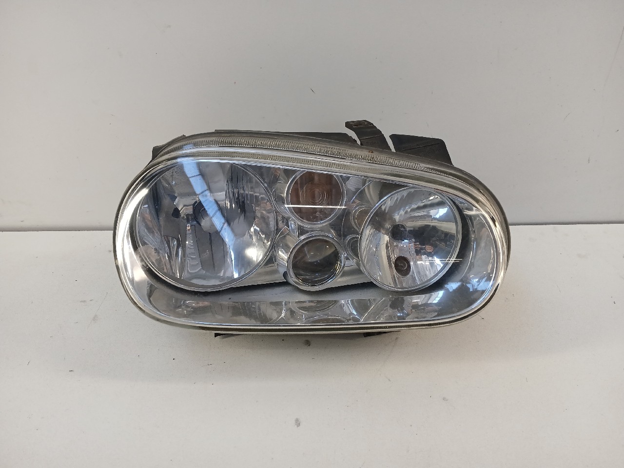 Faro ant dx VOLKSWAGEN GOLF