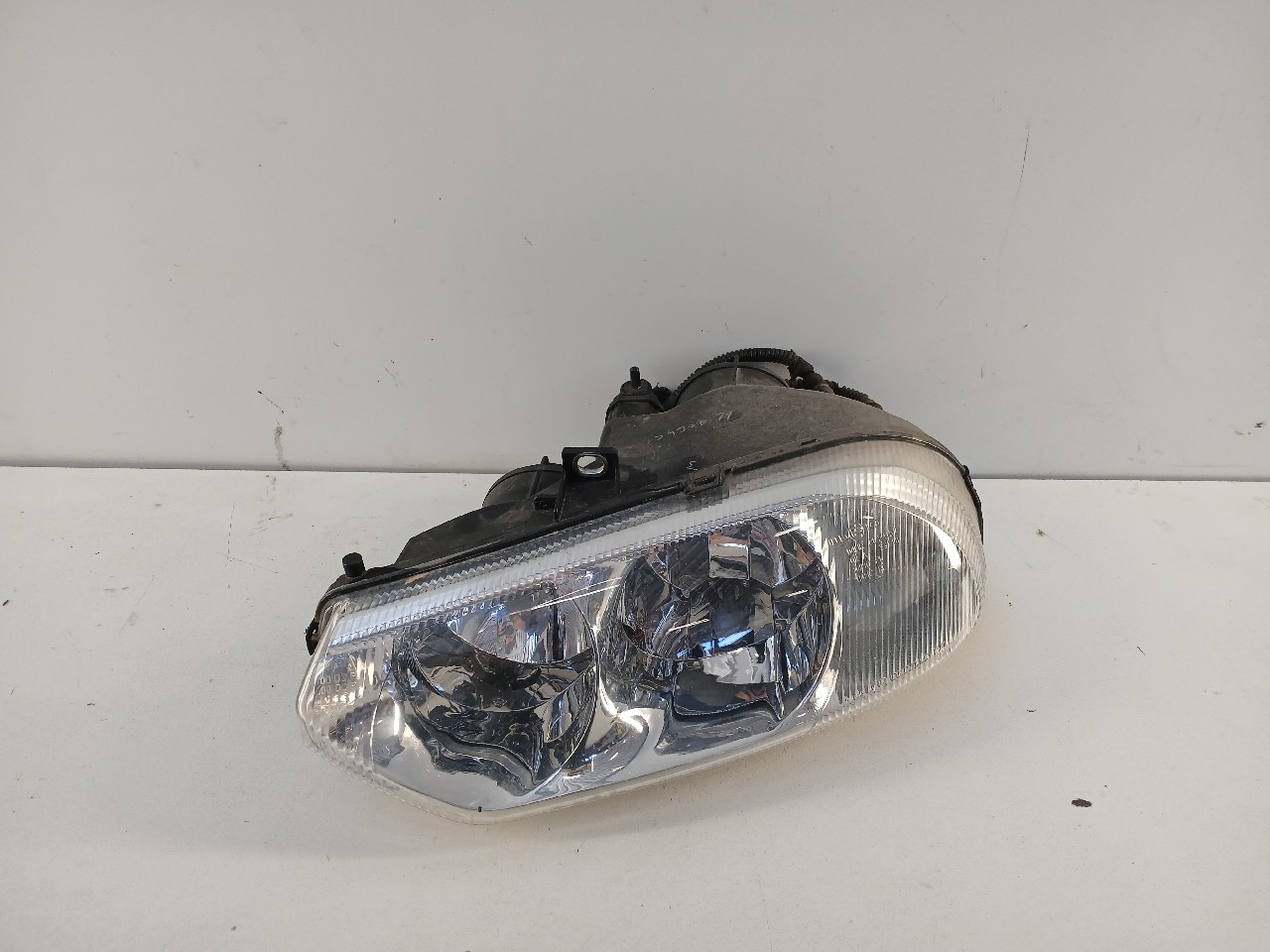 Faro ant sx ALFA ROMEO 156