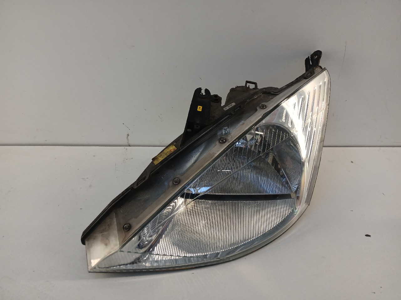 Faro ant sx FORD FOCUS