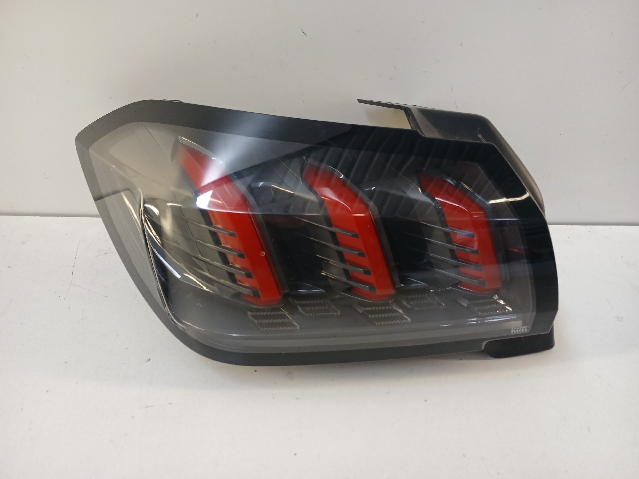 Fanale post sx PEUGEOT 208