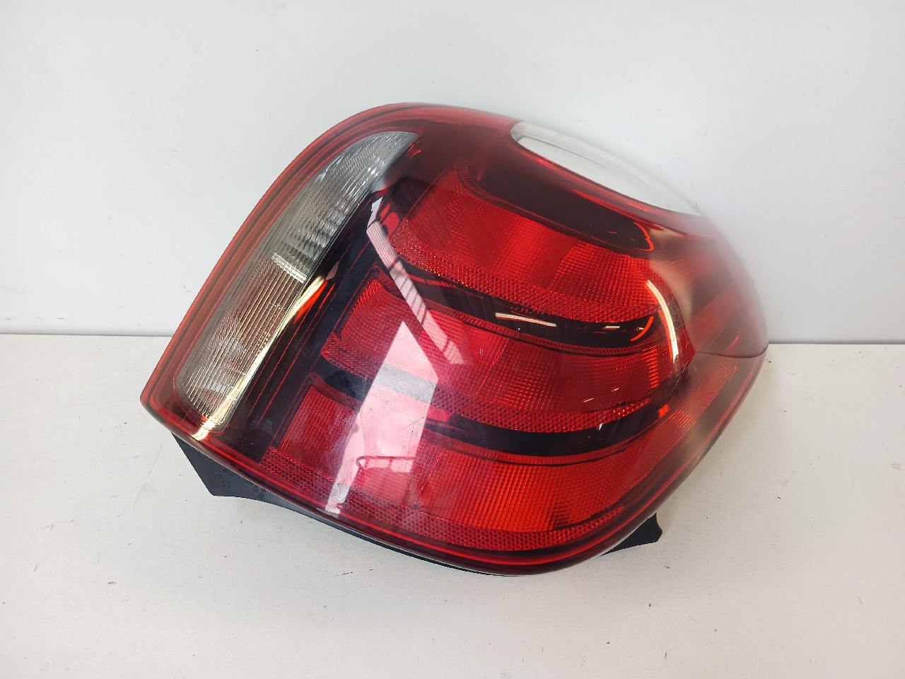 Fanale post sx PEUGEOT 108