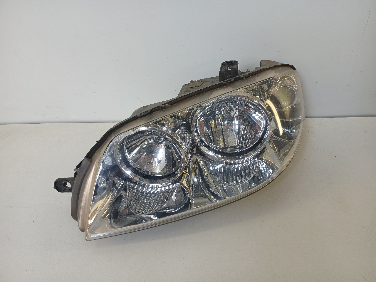 Faro ant sx FIAT PUNTO