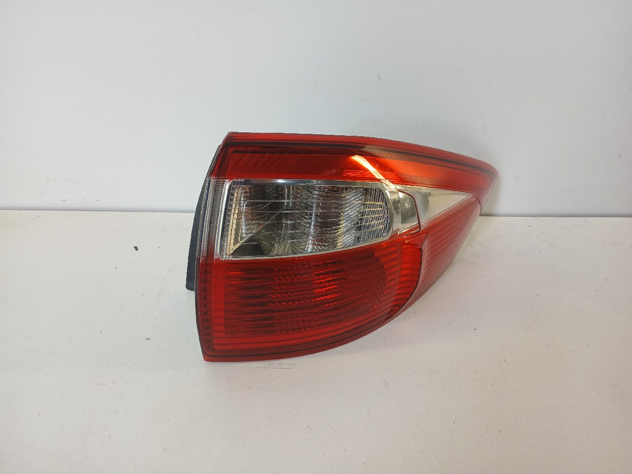 Fanale post dx FORD C-MAX