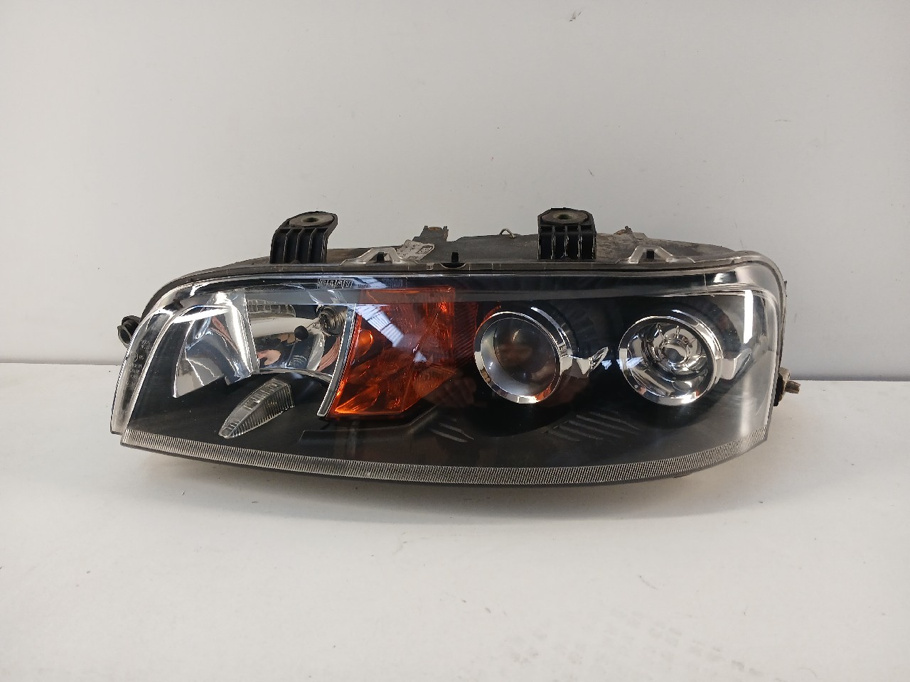 Faro ant sx FIAT PUNTO