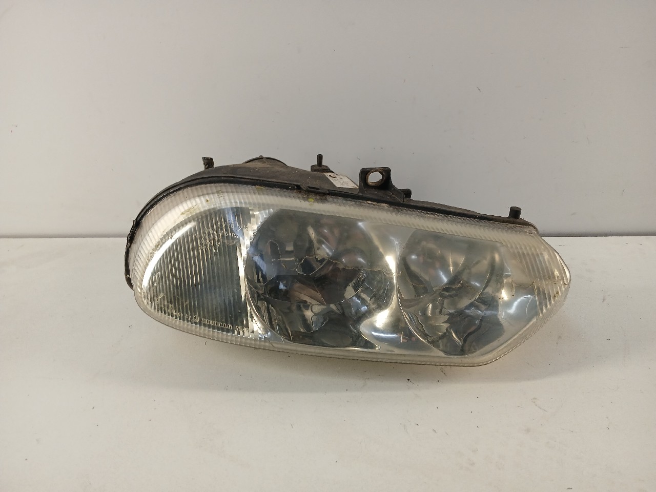 Faro ant dx ALFA ROMEO 156
