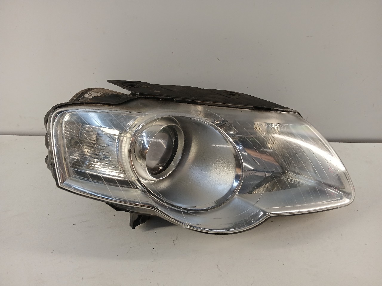 Faro ant dx VOLKSWAGEN PASSAT
