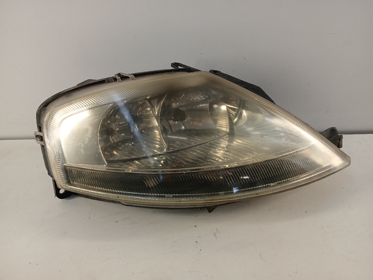 Faro ant dx CITROEN C3