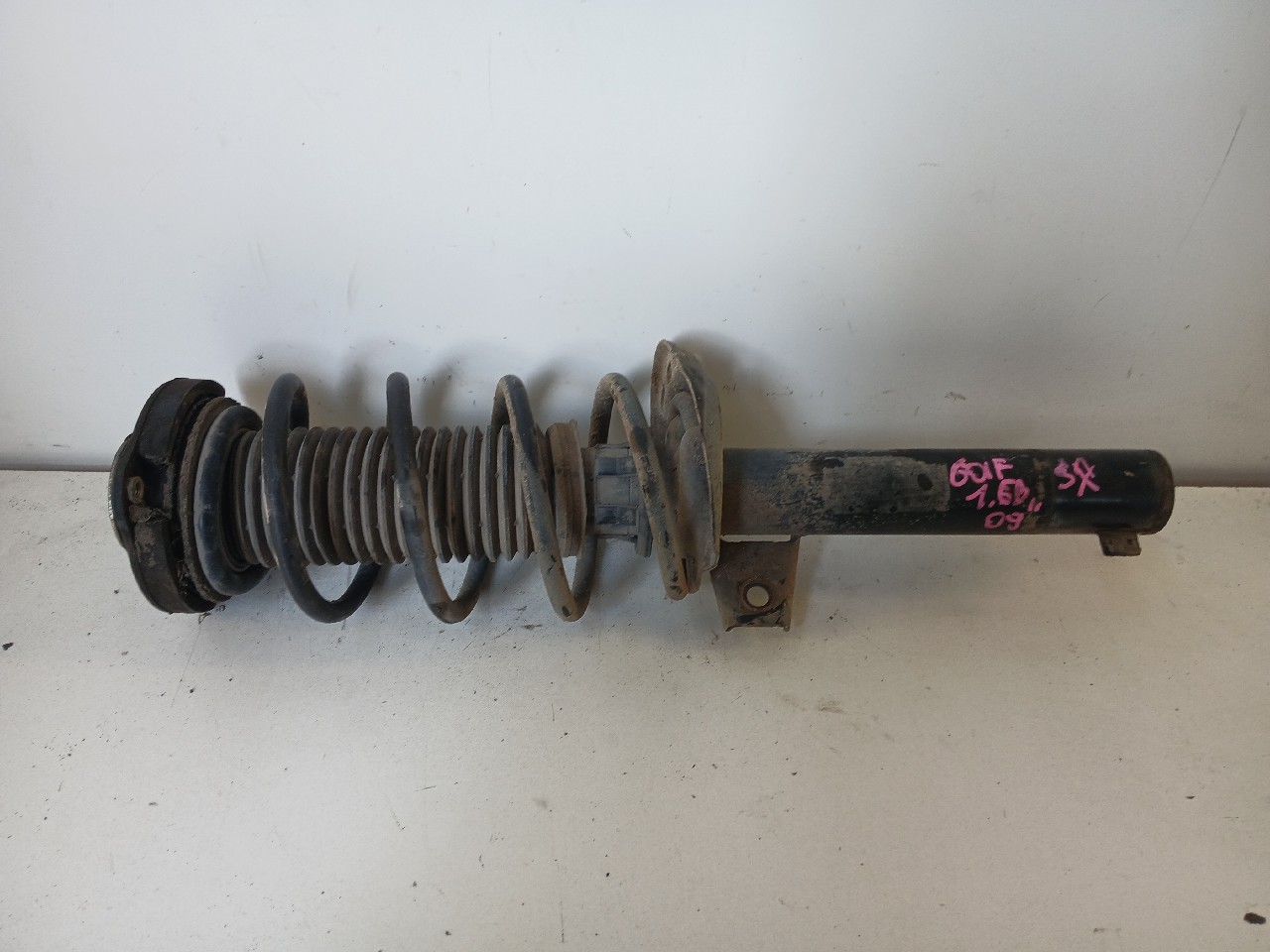 Ammortizzatore sx VOLKSWAGEN GOLF