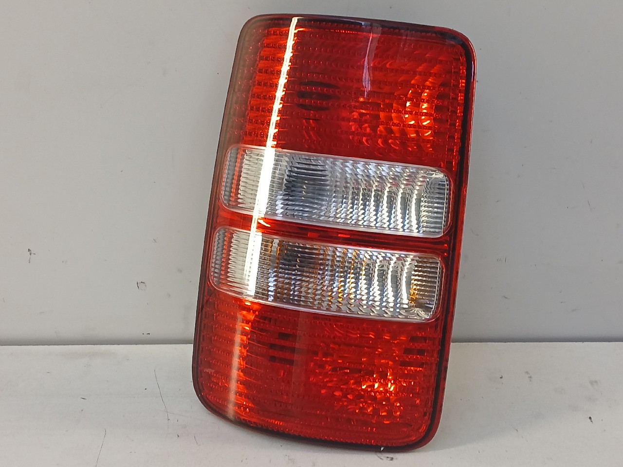 Fanale post sx VOLKSWAGEN CADDY
