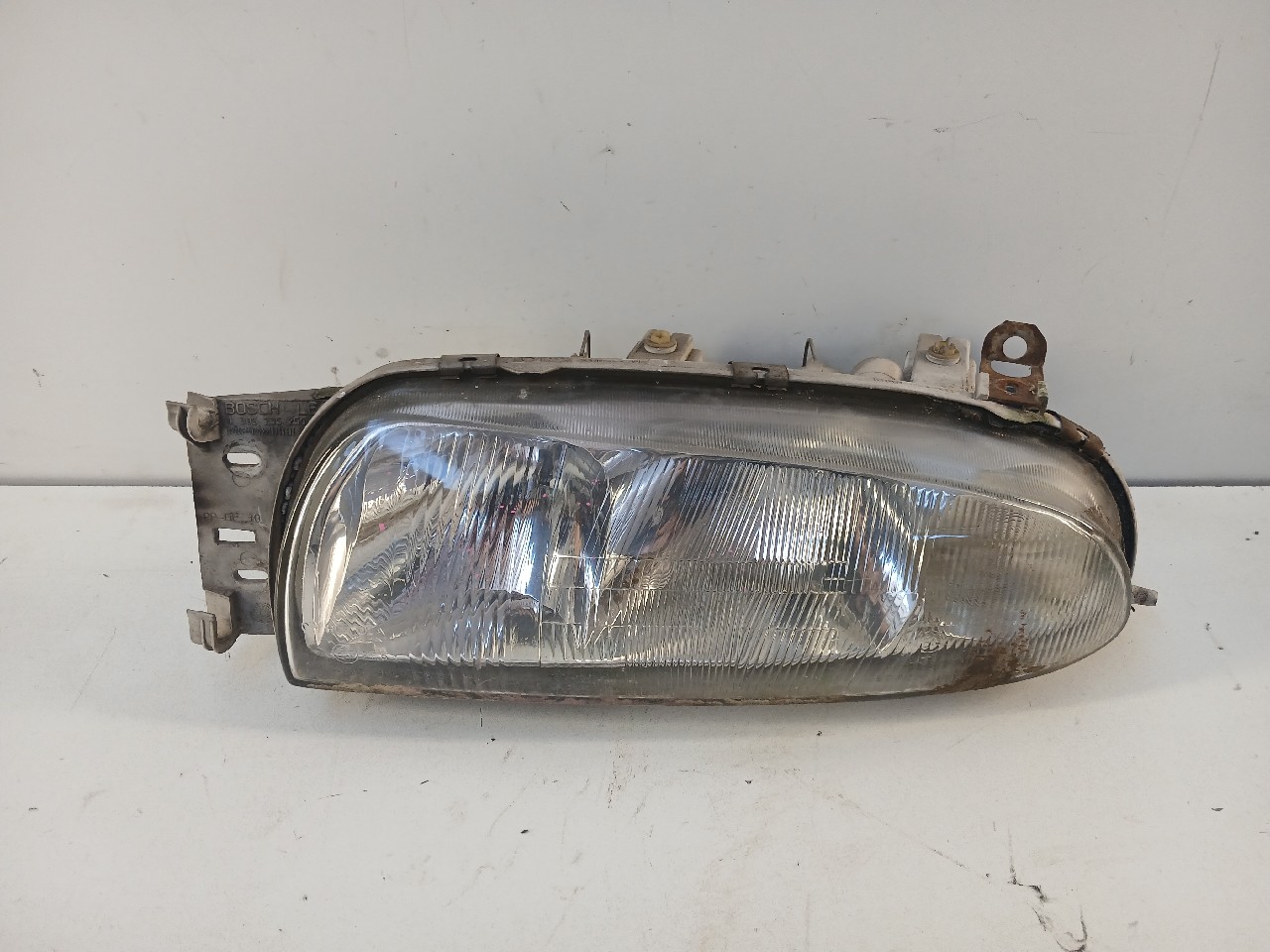 Faro ant sx FORD FIESTA