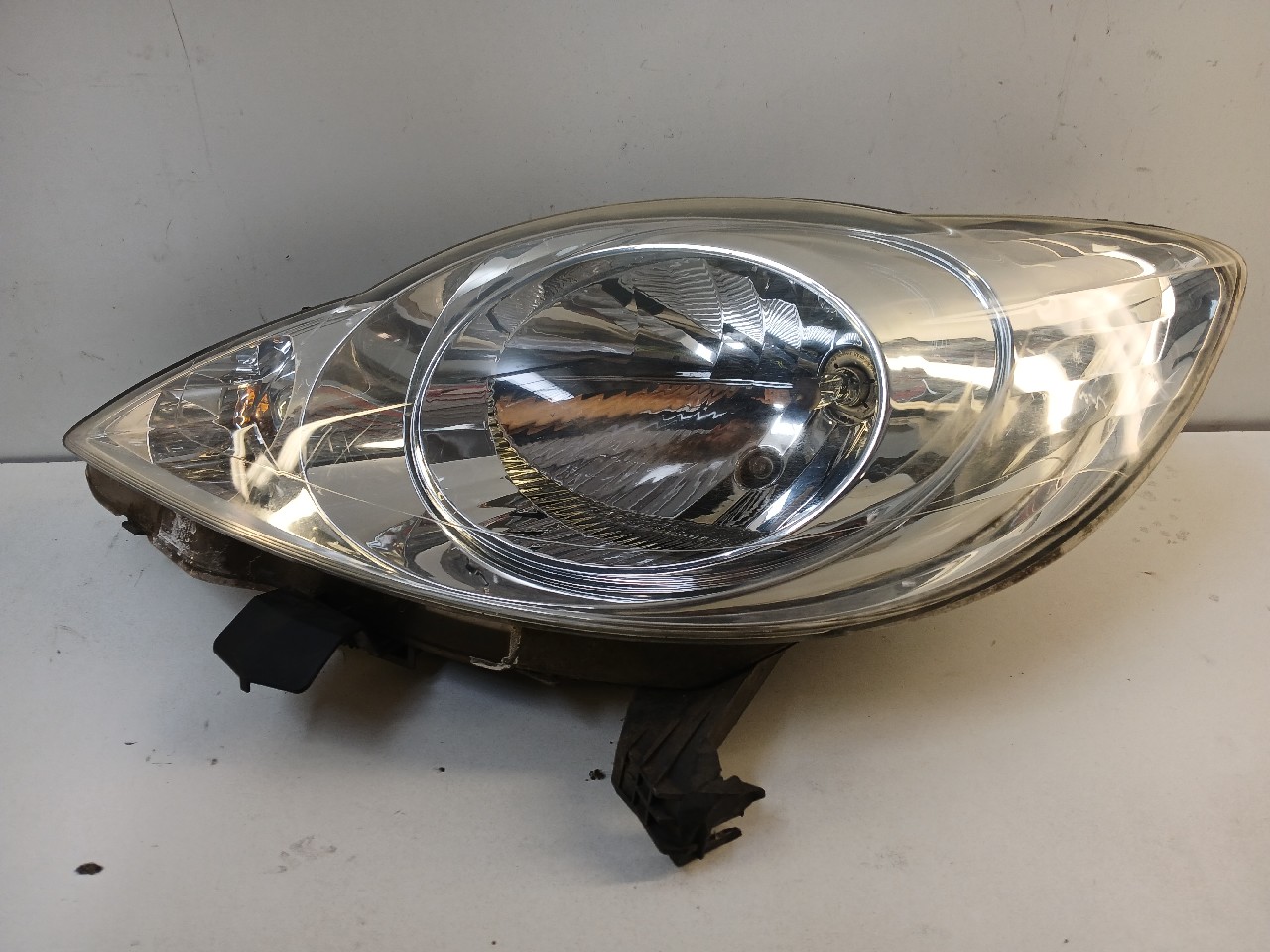 Faro ant sx PEUGEOT 107