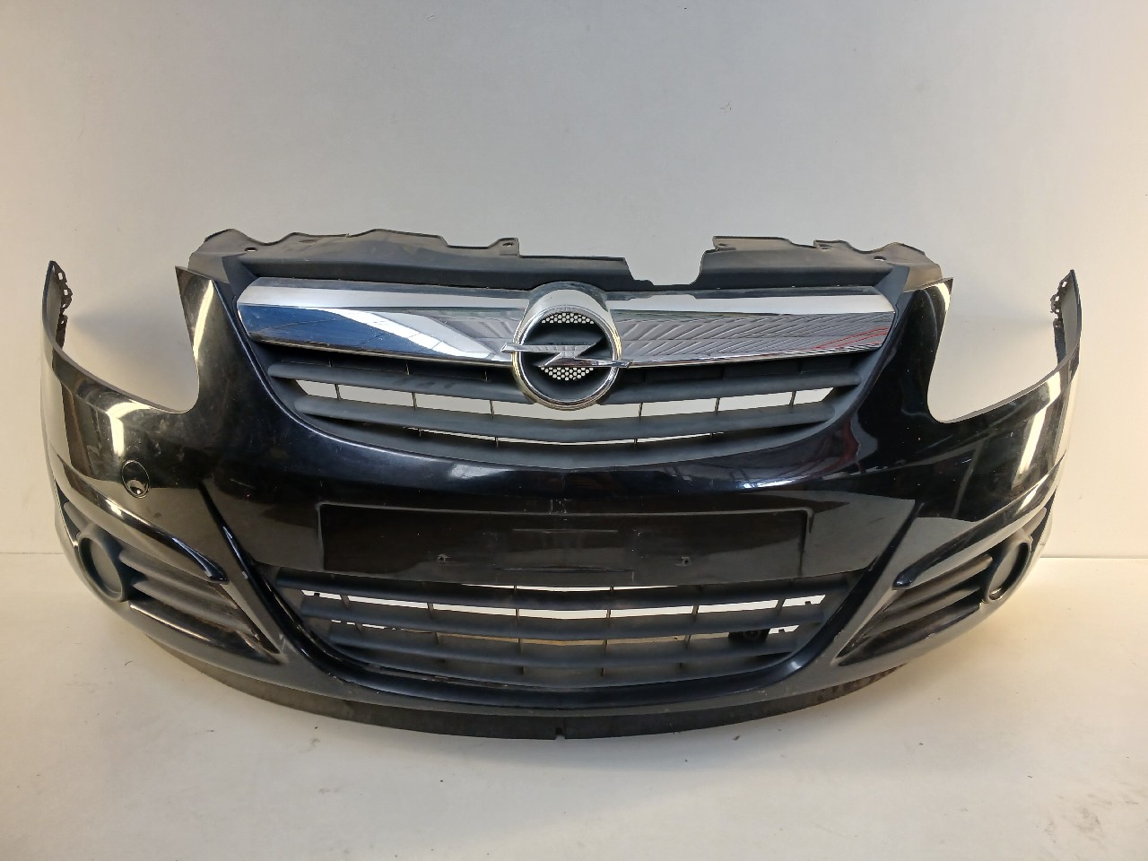 Paraurti ant OPEL CORSA