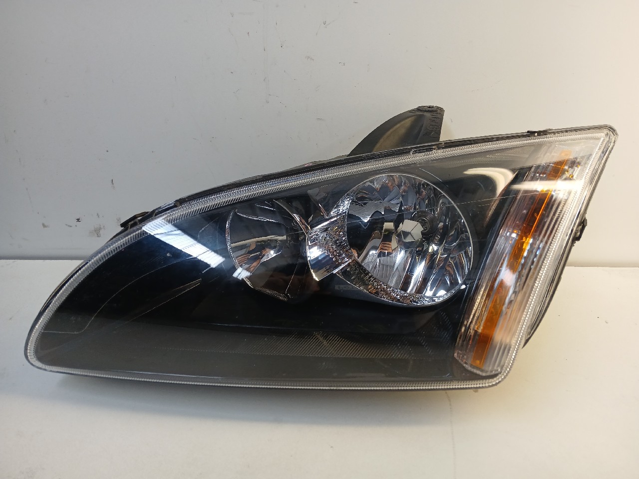 Faro ant sx FORD FOCUS