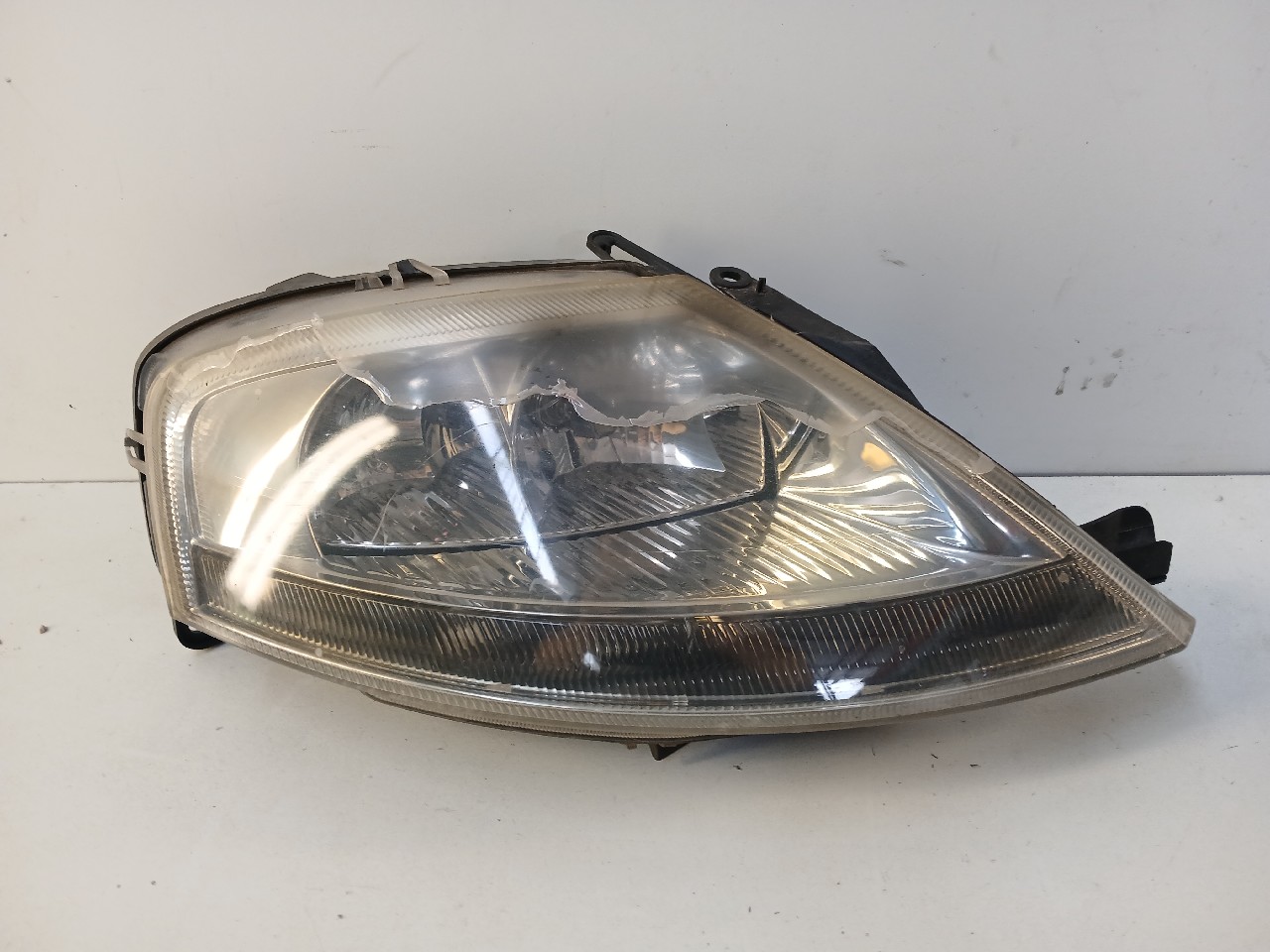 Faro ant dx CITROEN C3