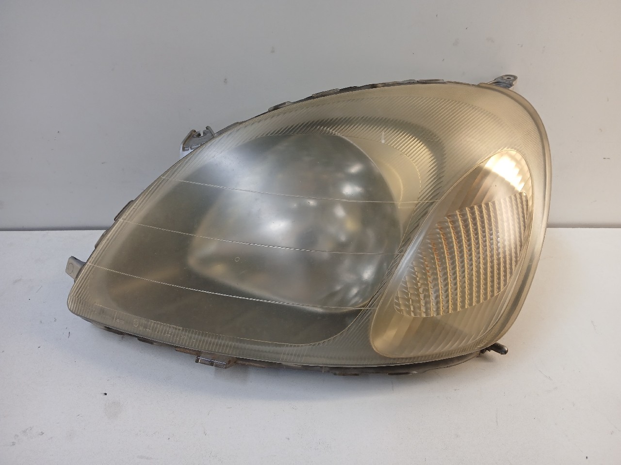 Faro ant sx TOYOTA YARIS