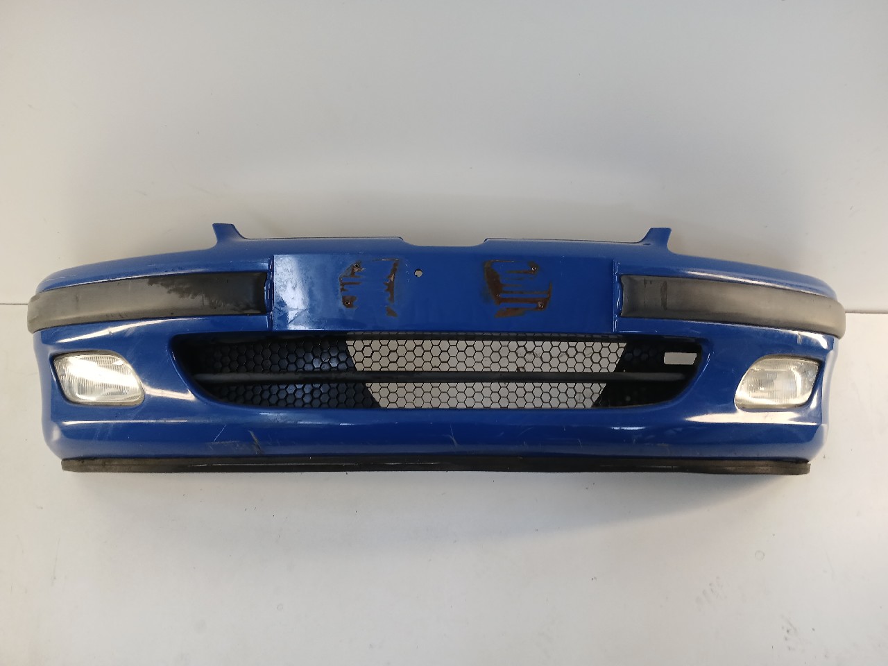 Paraurti ant PEUGEOT 106
