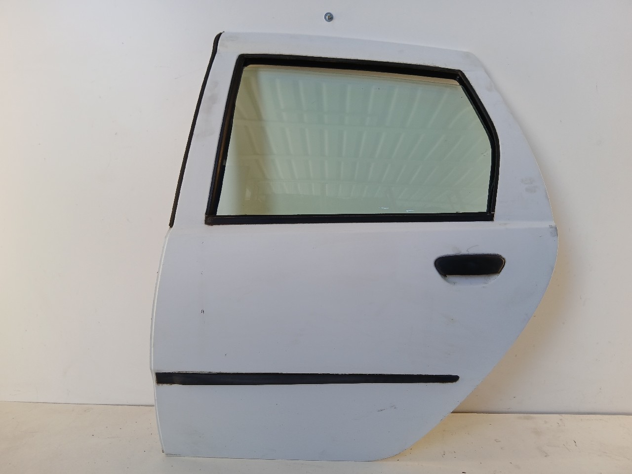 Porta post sx FIAT PUNTO