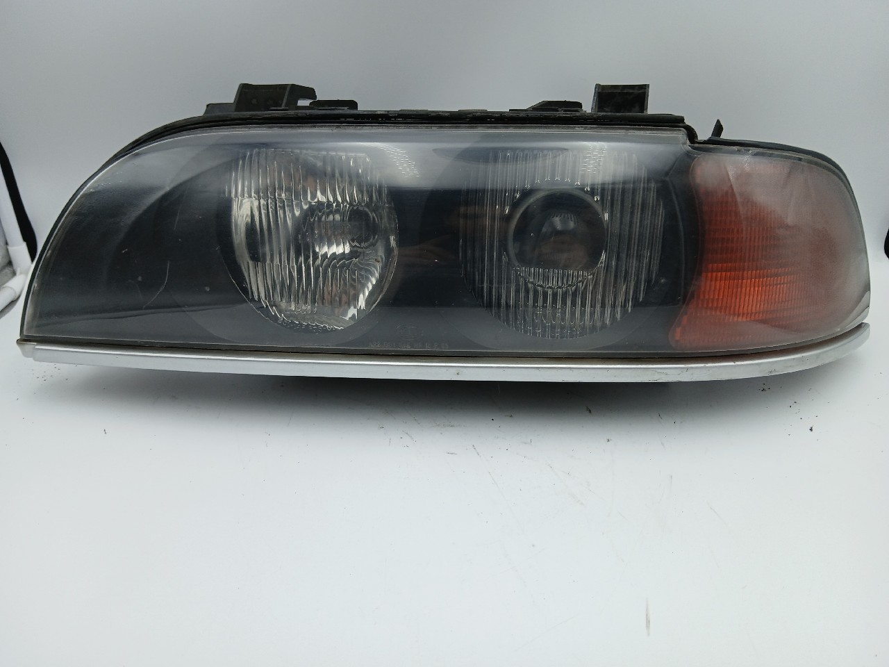 Faro ant sx BMW 5