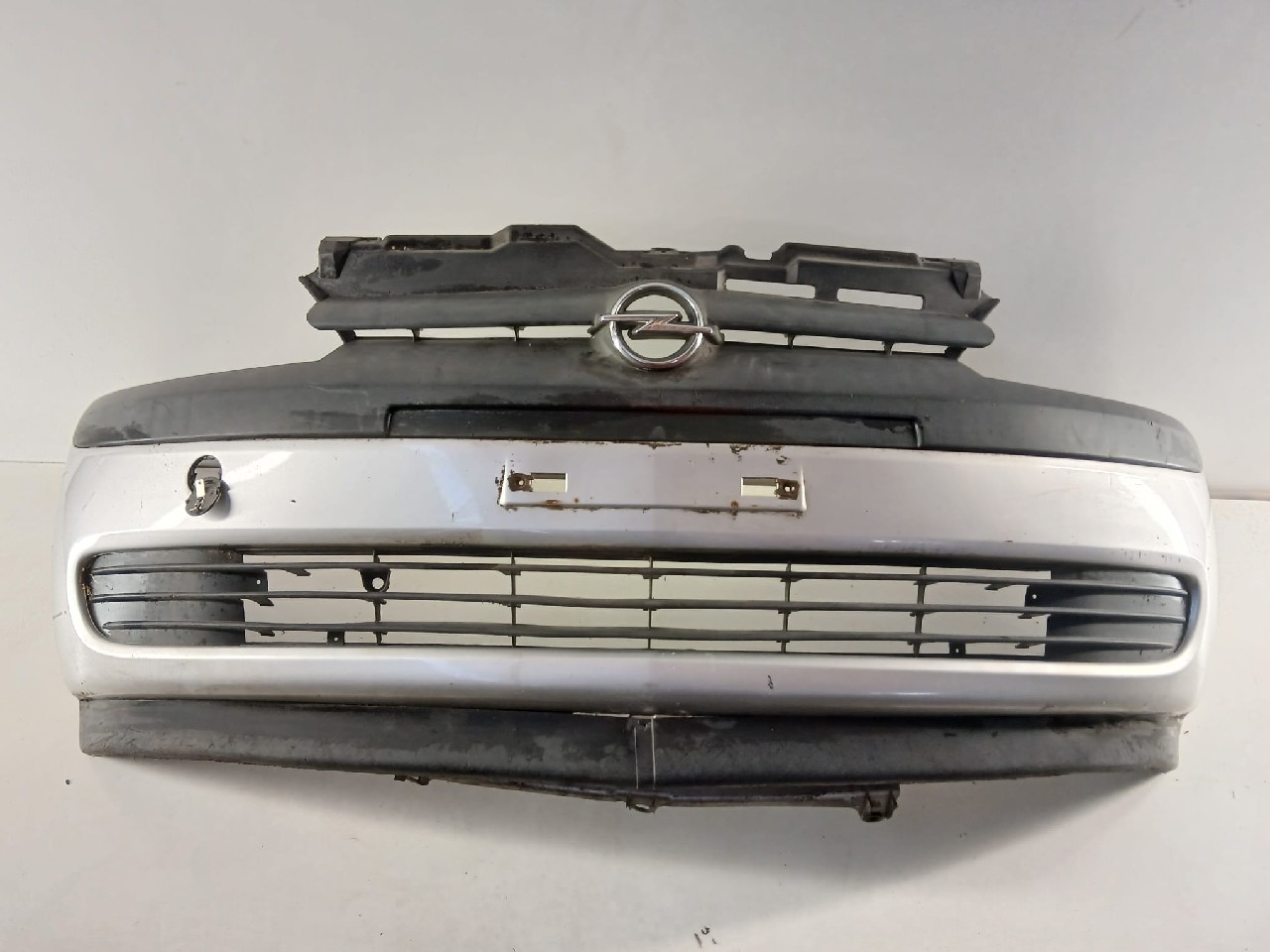 Paraurti ant OPEL CORSA