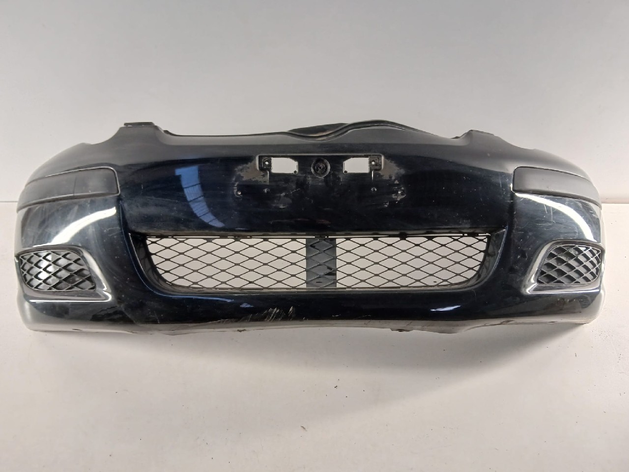 Paraurti ant TOYOTA YARIS