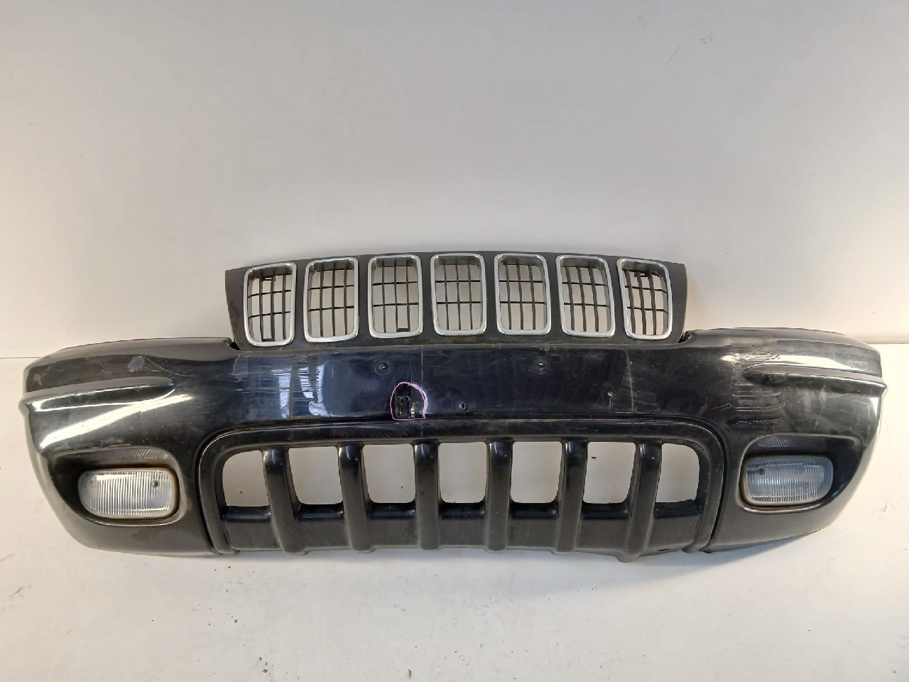 Paraurti ant JEEP GRAND