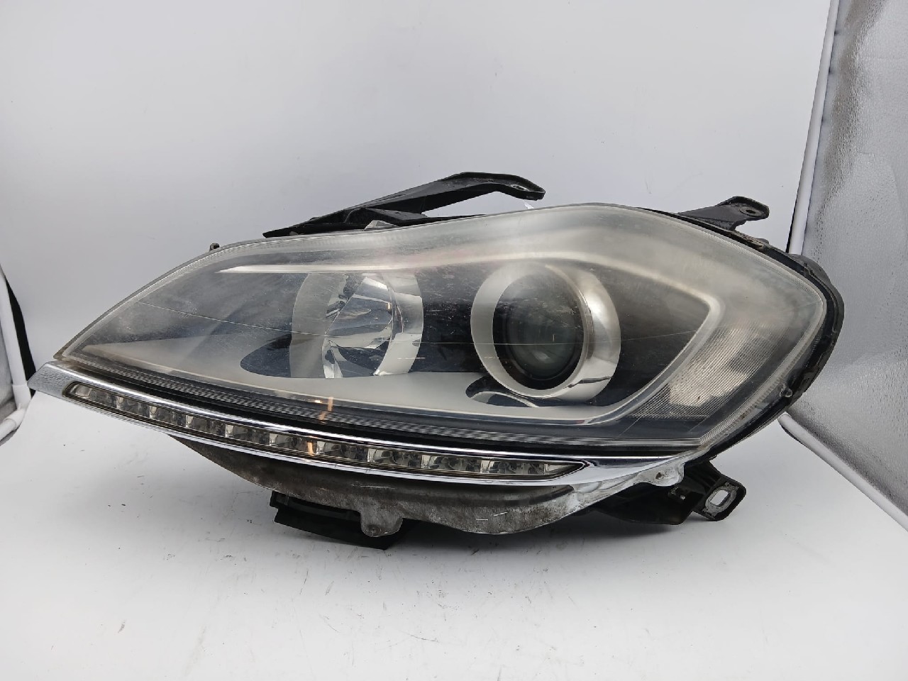 Faro ant sx LANCIA DELTA