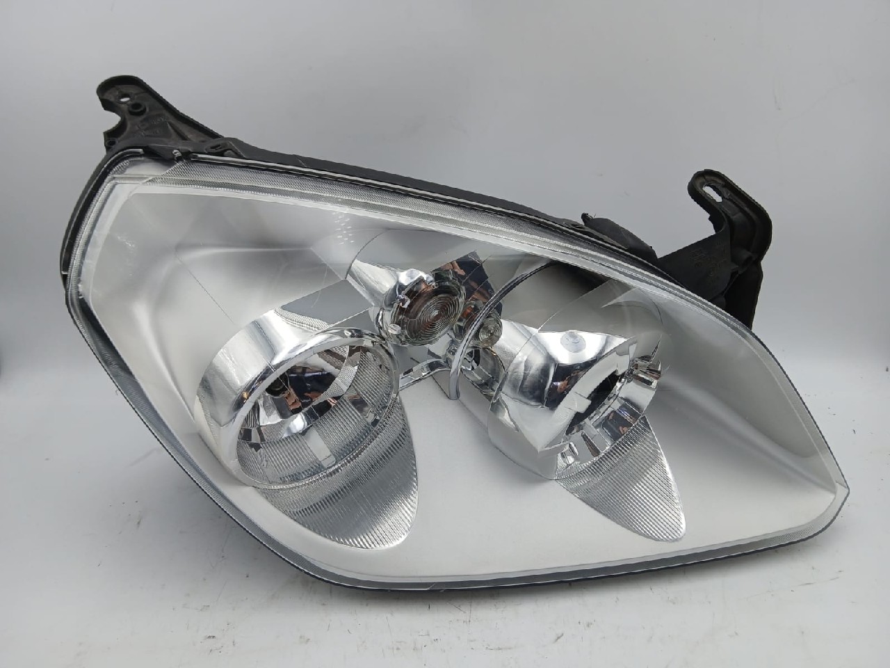 Faro ant dx OPEL TIGRA