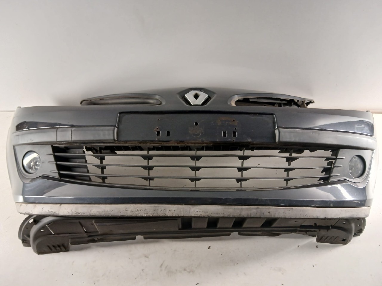 Paraurti ant RENAULT CLIO