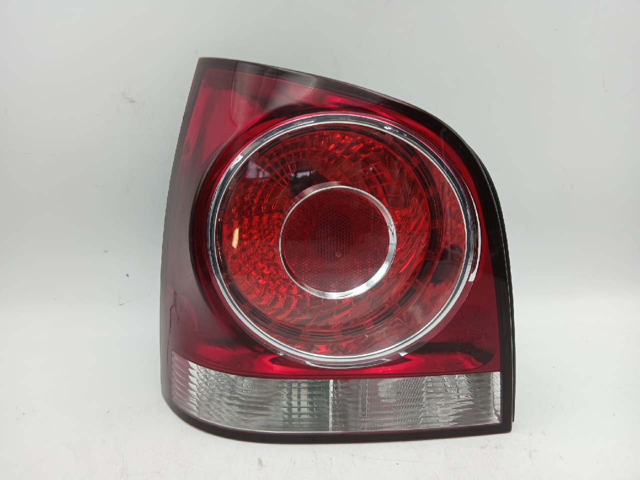 Fanale post sx VOLKSWAGEN POLO