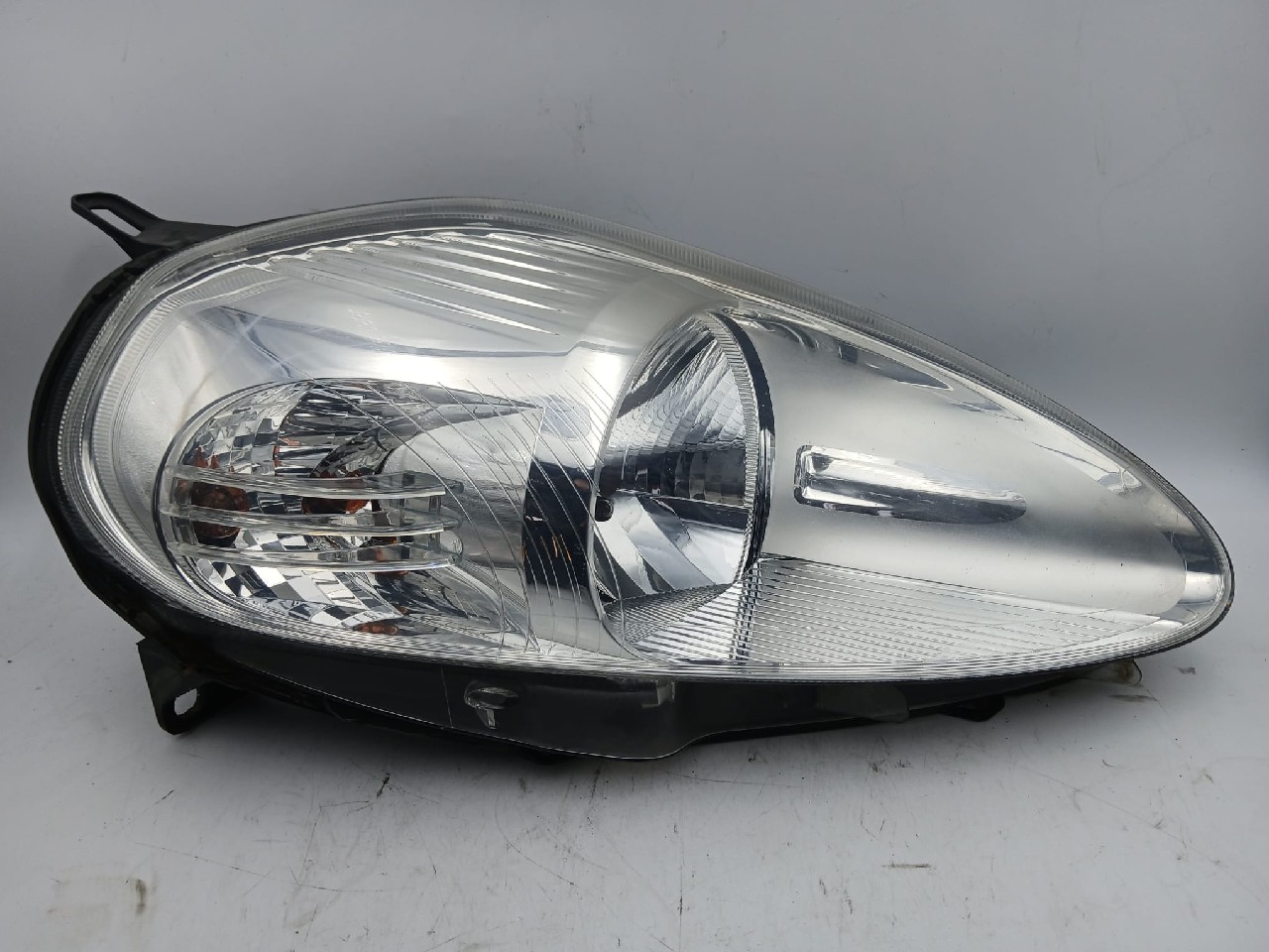 Faro ant dx FIAT GRANDE