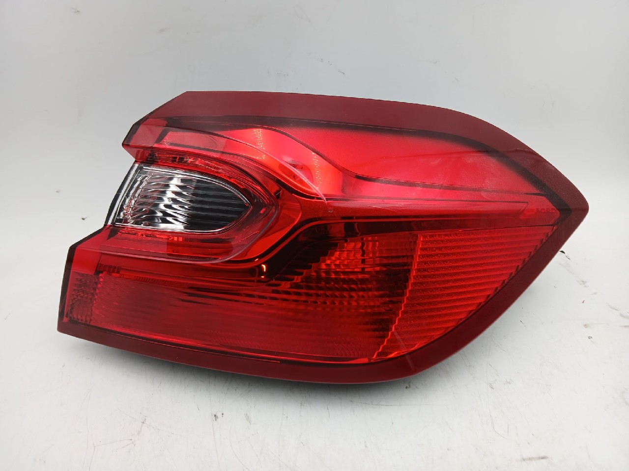 Fanale post dx FORD FIESTA