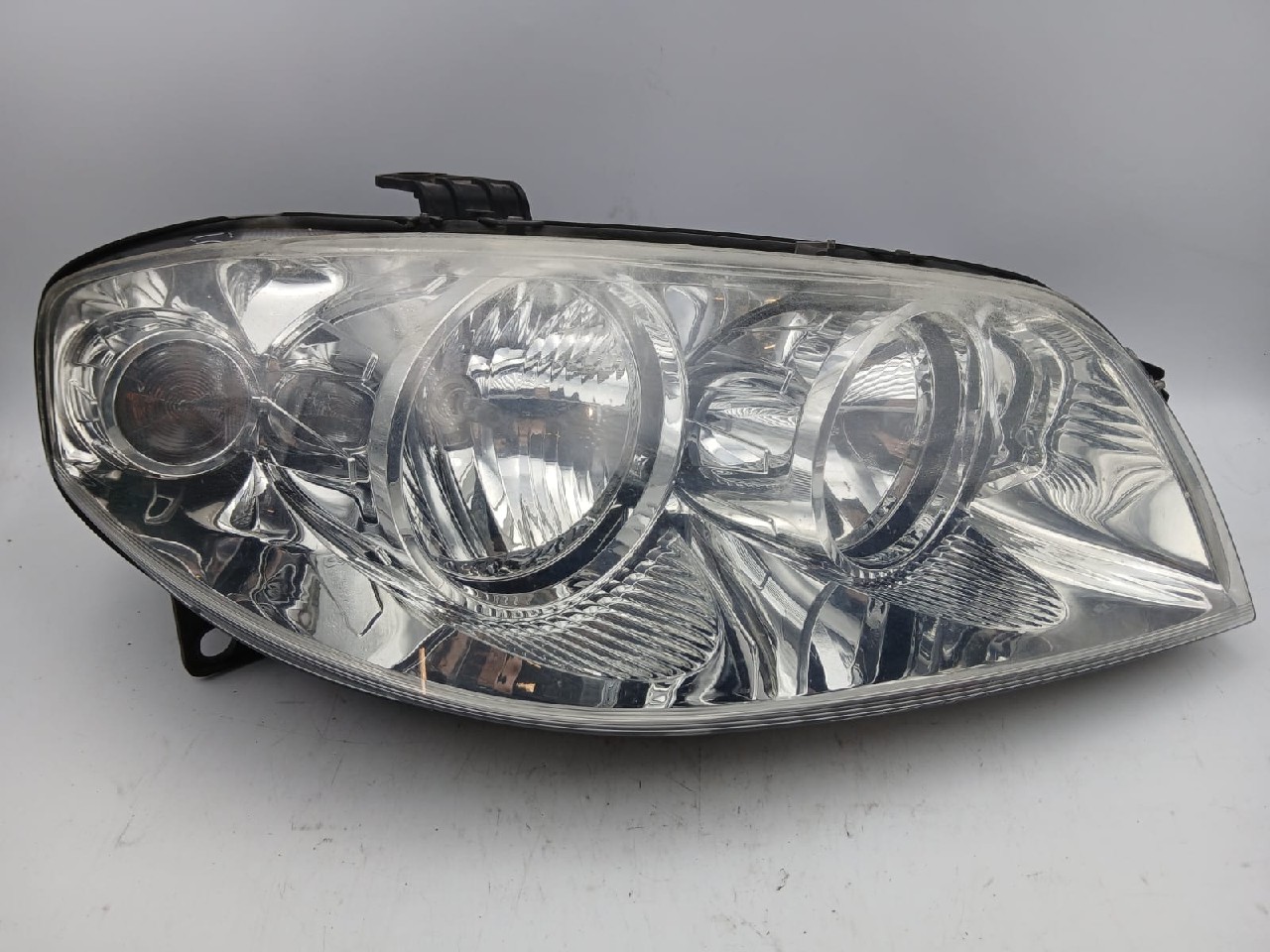 Faro ant dx FIAT PUNTO
