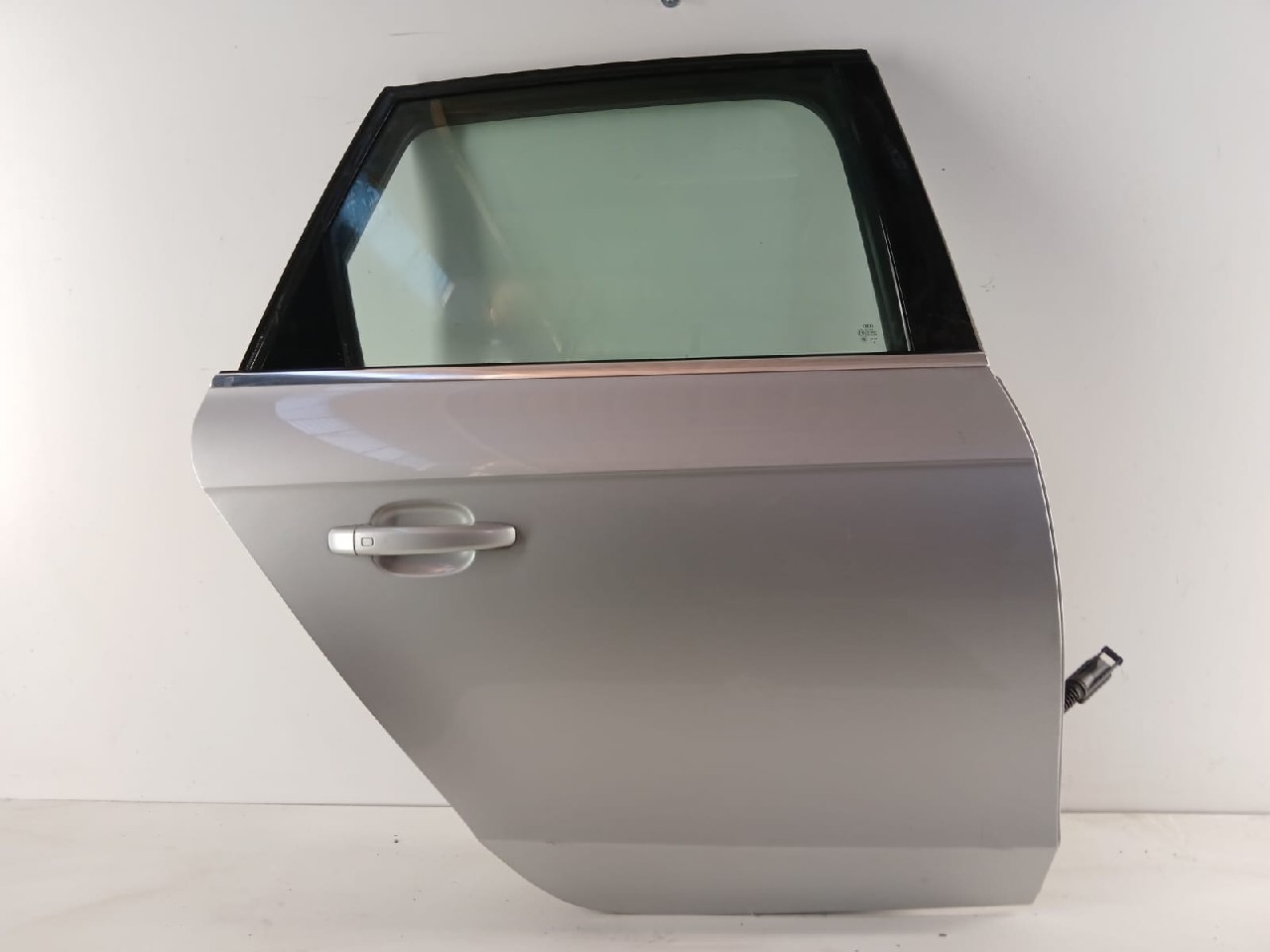 Porta post dx AUDI A4