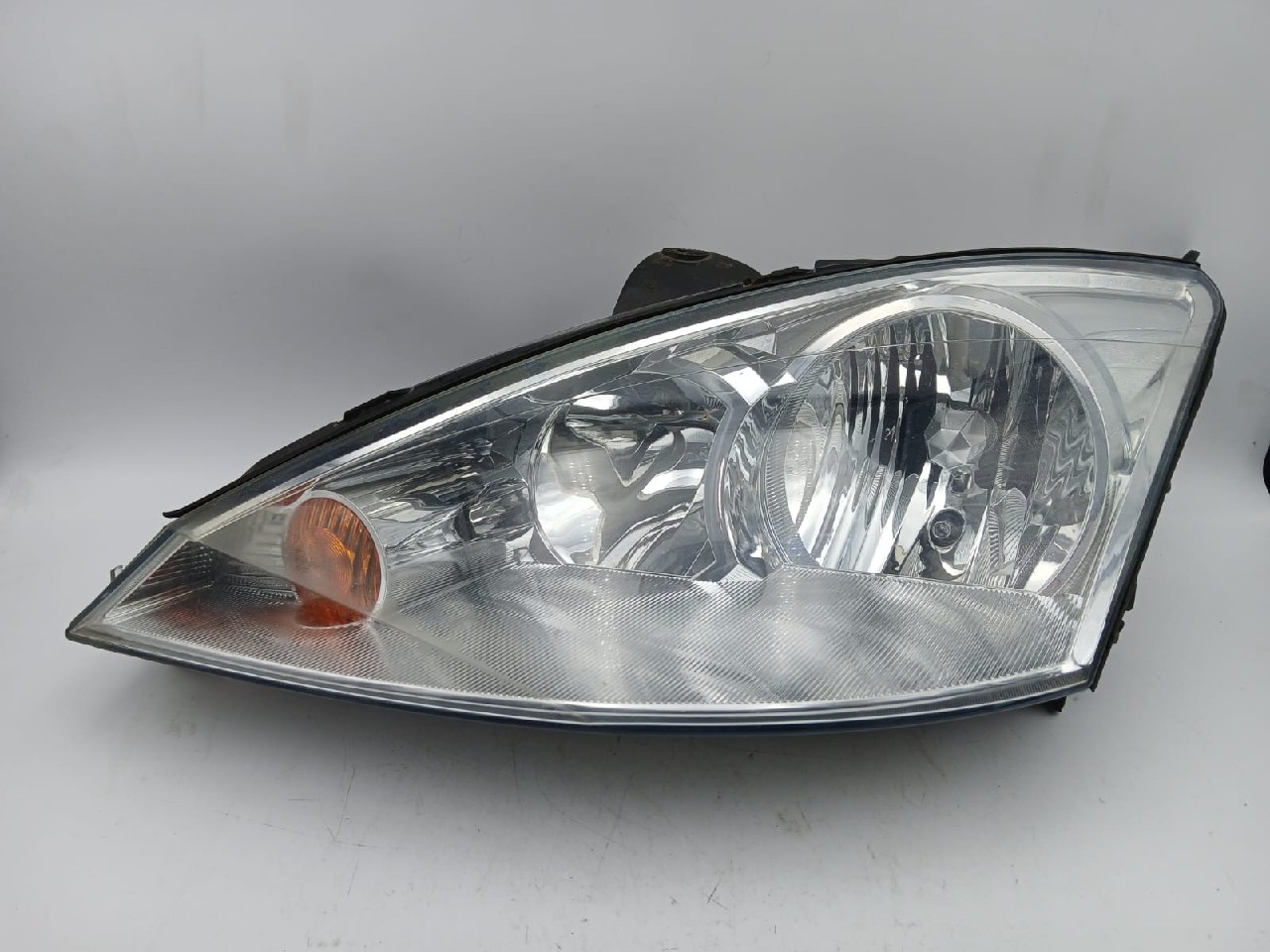 Faro ant dx FORD FOCUS