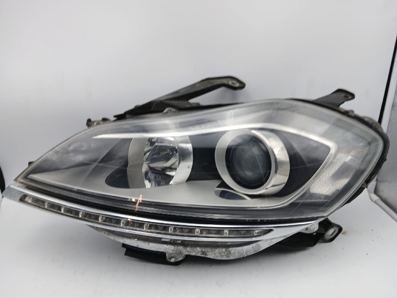 Faro ant sx LANCIA DELTA