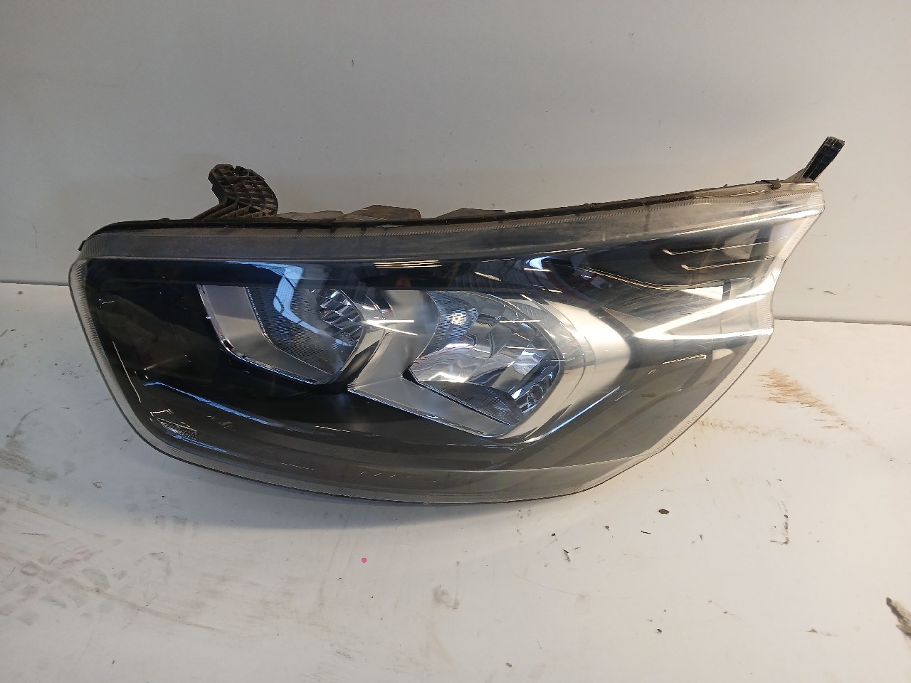 Faro ant sx FORD TRANSIT