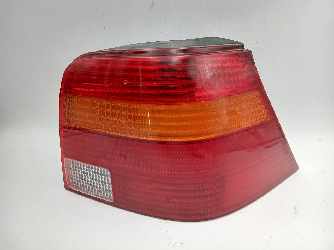 Fanale post dx VOLKSWAGEN GOLF