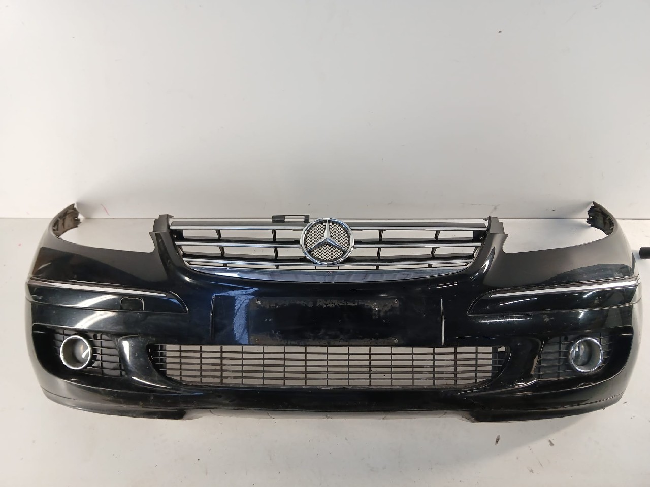 Paraurti ant MERCEDES CLASSE