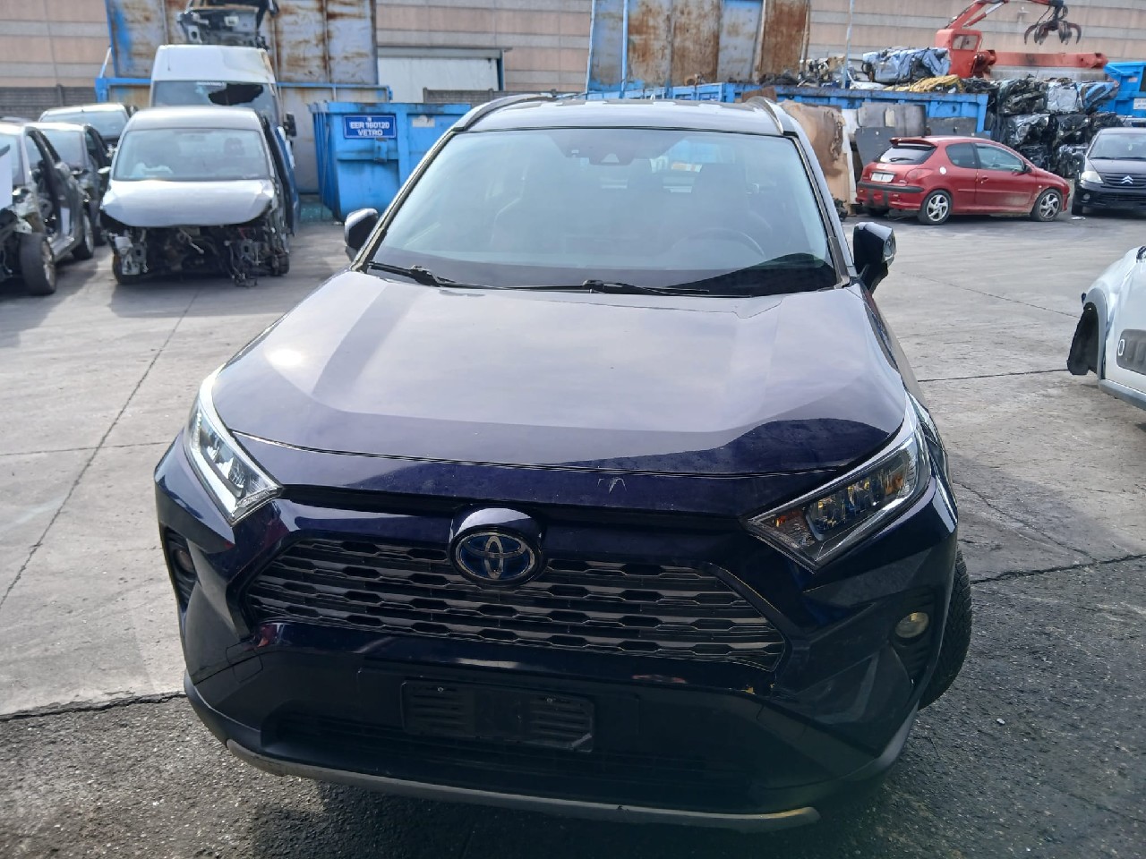 Auto completa per ricambi TOYOTA RAV