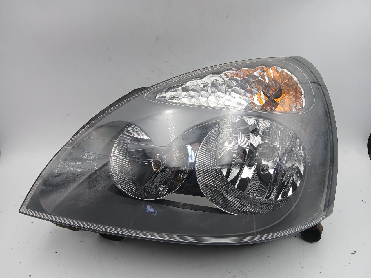 Faro ant sx RENAULT CLIO