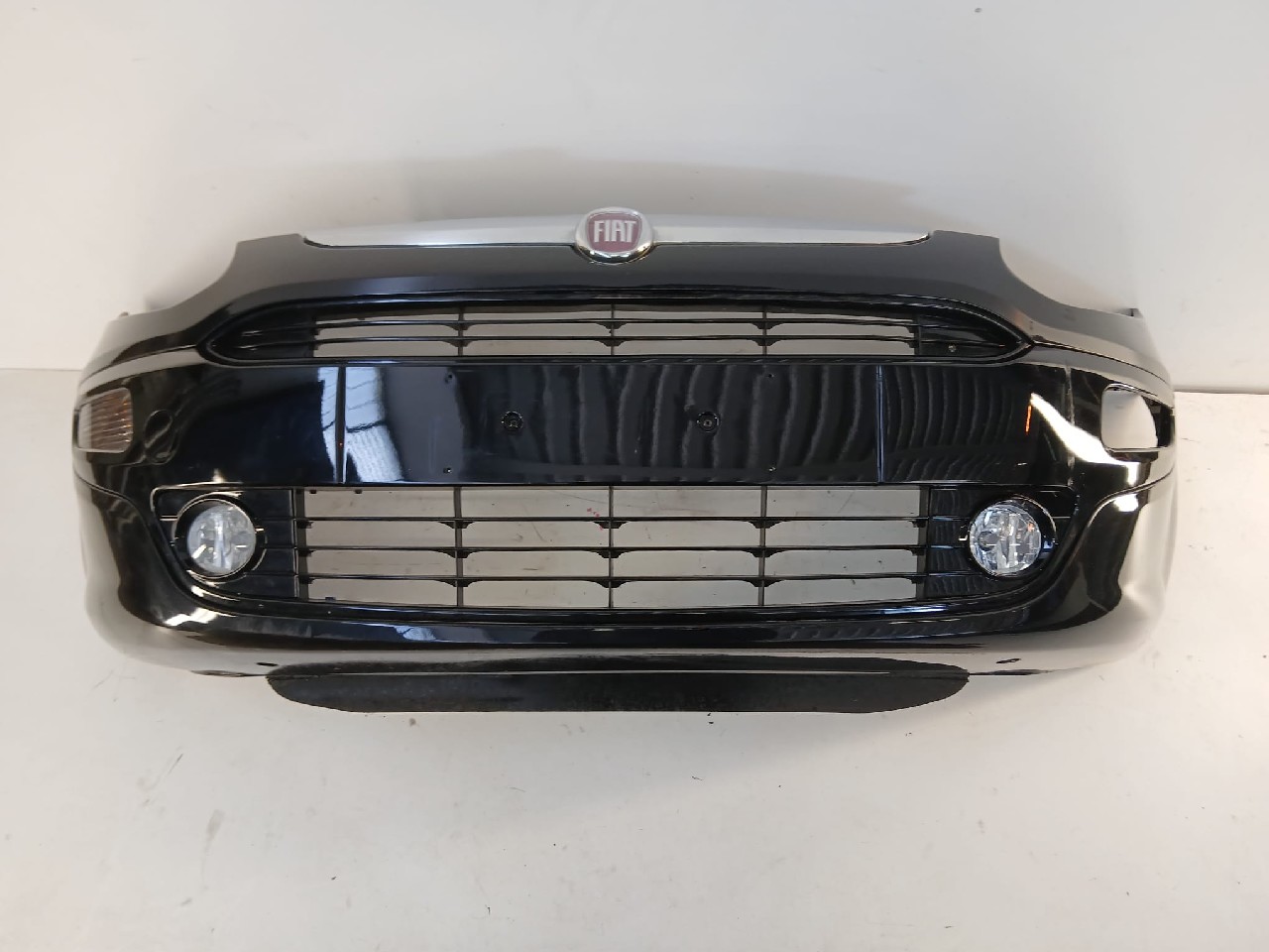 Paraurti ant FIAT PUNTO