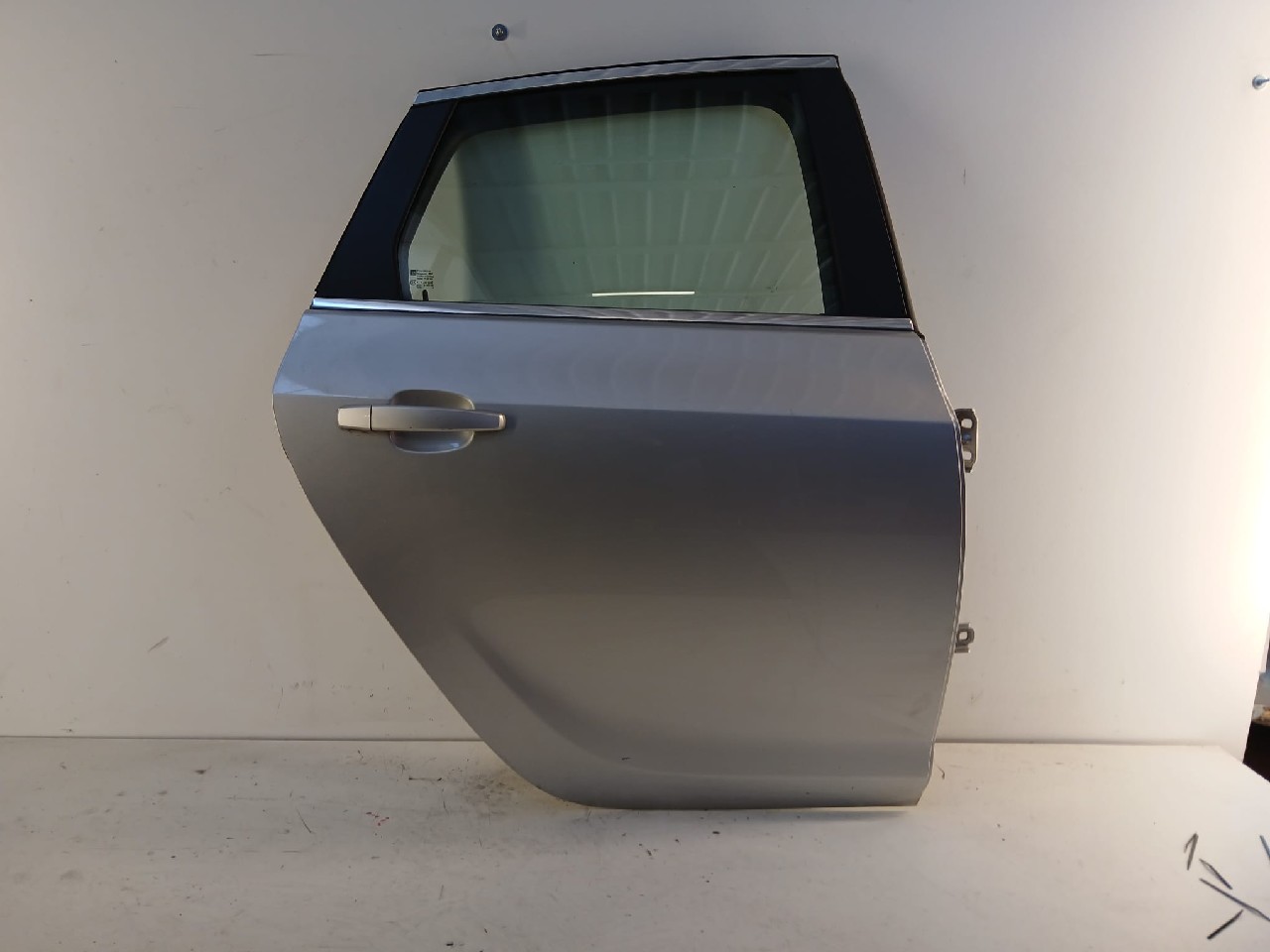 Porta post dx OPEL ASTRA