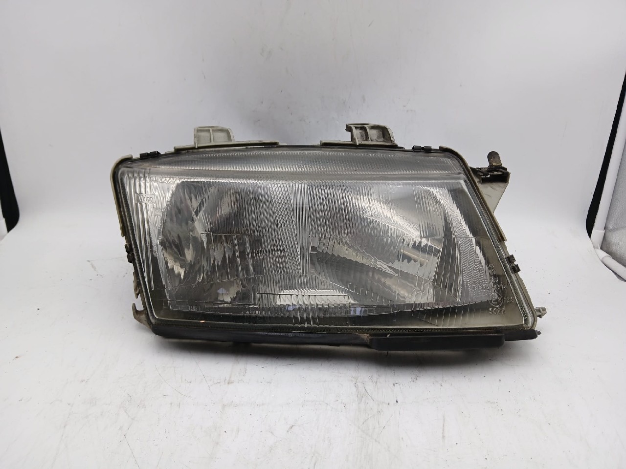 Faro ant dx SAAB 9-3