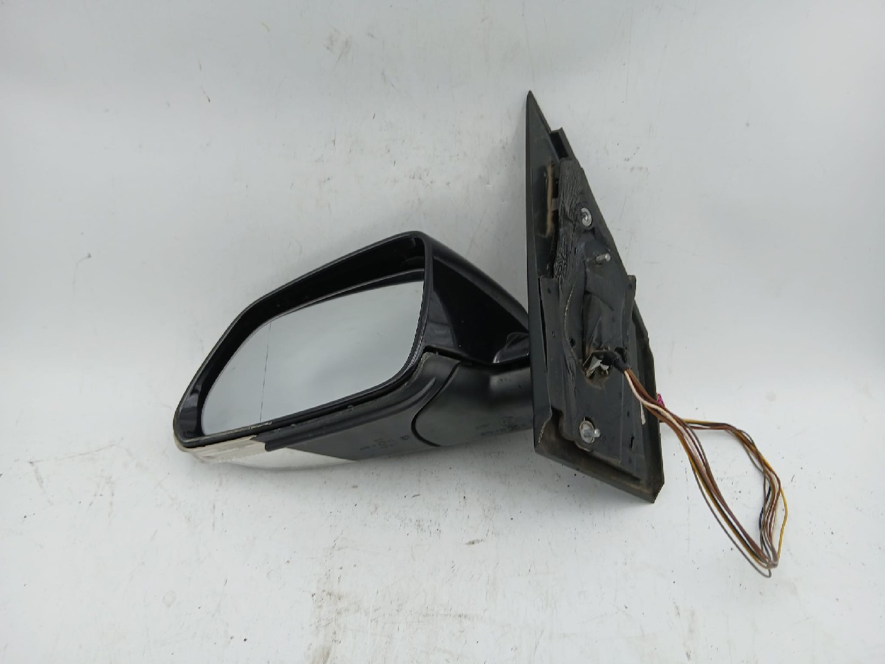 Specchio retrovisore sx VOLKSWAGEN POLO