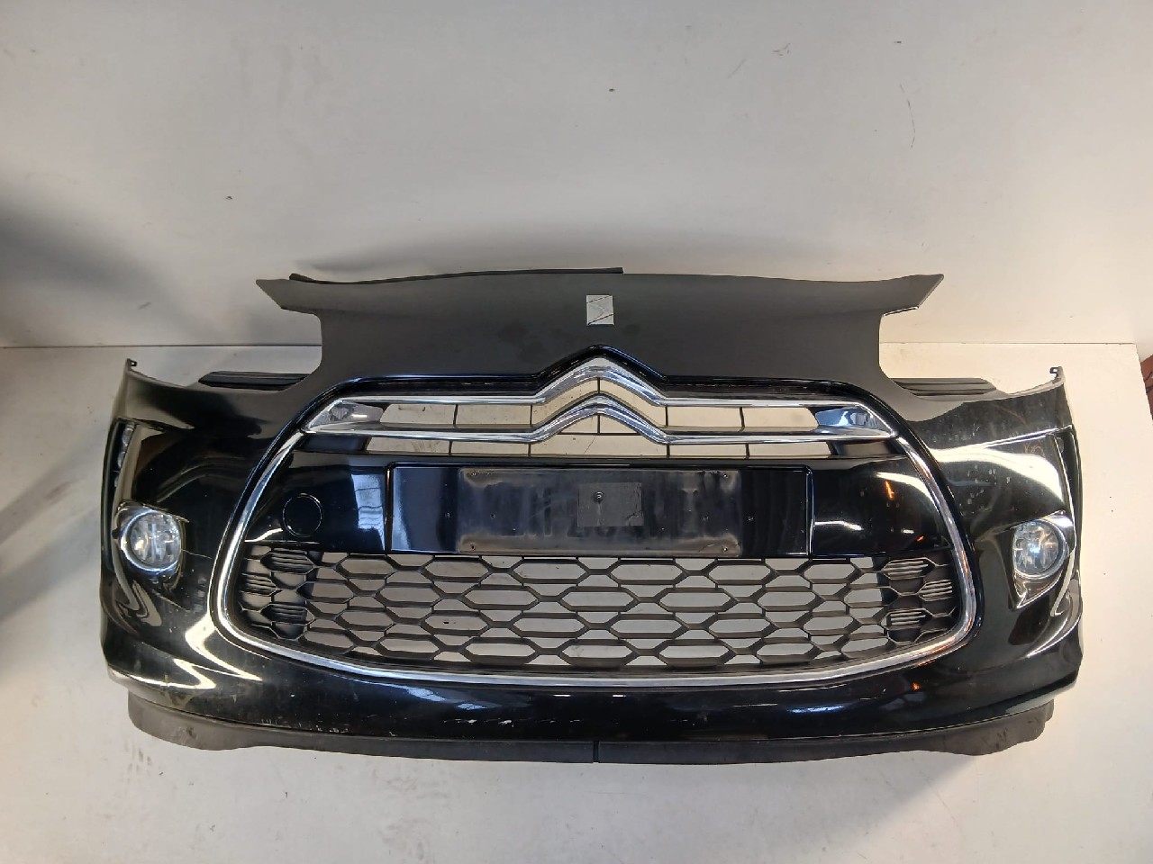 Paraurti ant CITROEN DS3