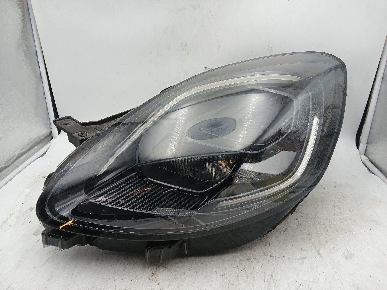 Faro ant sx FORD PUMA