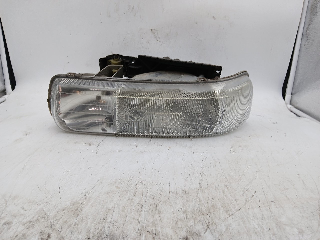 Faro ant sx CHEVROLET TAHOE