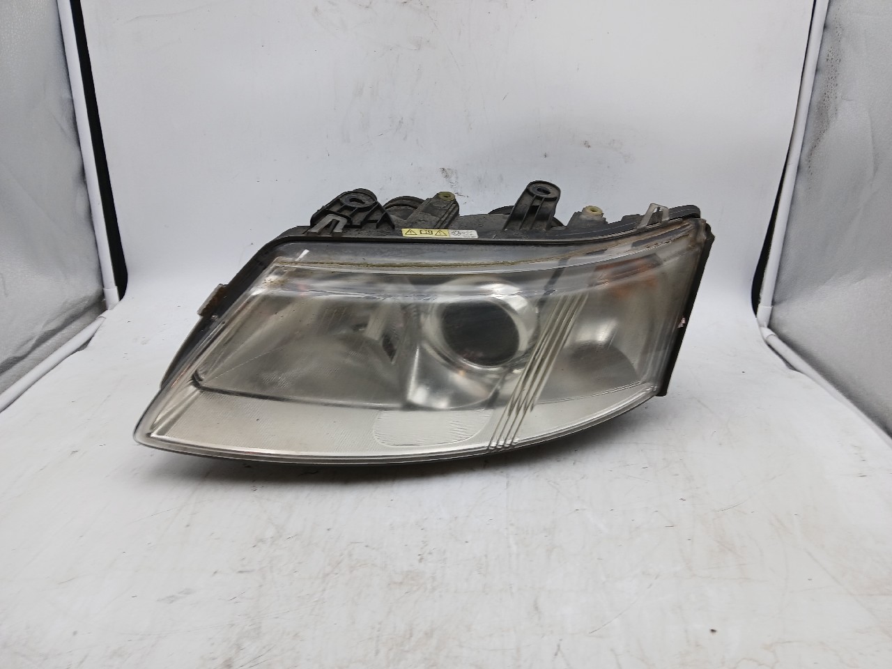 Faro ant sx SAAB 9-3