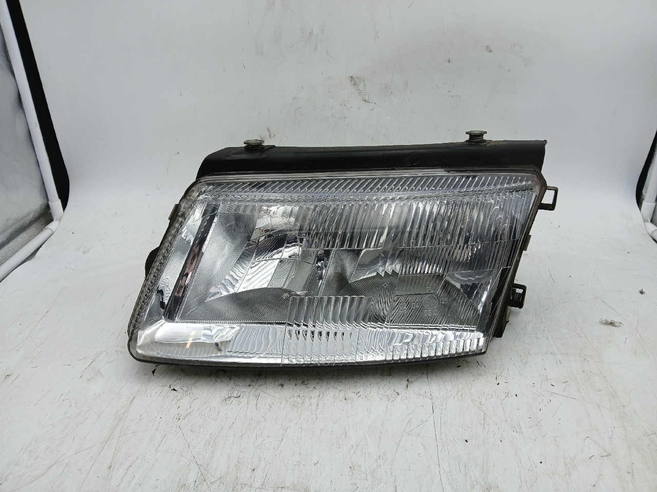 Faro ant sx VOLKSWAGEN PASSAT