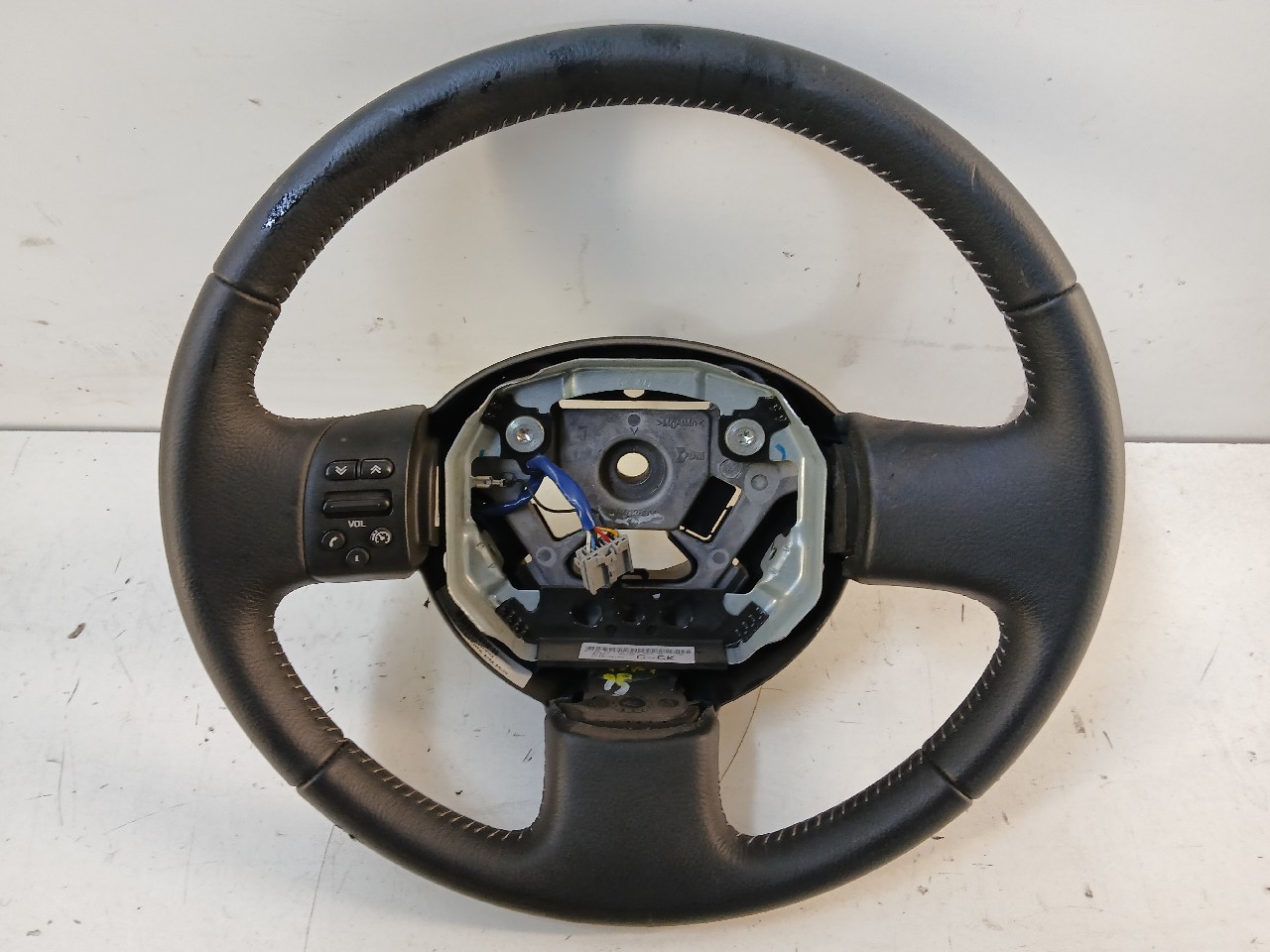 Volante NISSAN MICRA